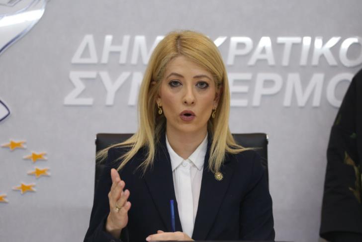 Aννίτα: Στέλνει μήνυμα στήριξης σε Κυριάκο Μητσοτάκη