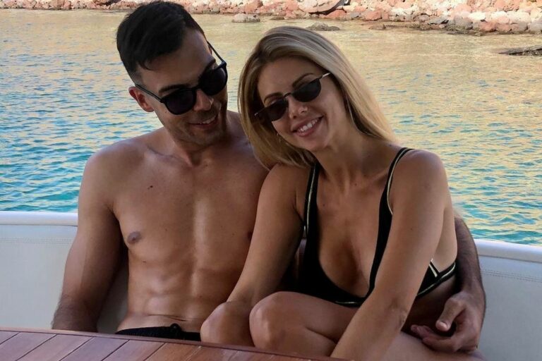 ΜΑΡΙΑ ΓΙΑ ΚΩΣΤΑ…