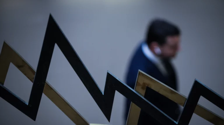Χρηματιστήριο Αθηνών: Ξέφρενο μετεκλογικό ράλι άνω του 5% – «Πάρτι» και νέο ιστορικό υψηλό