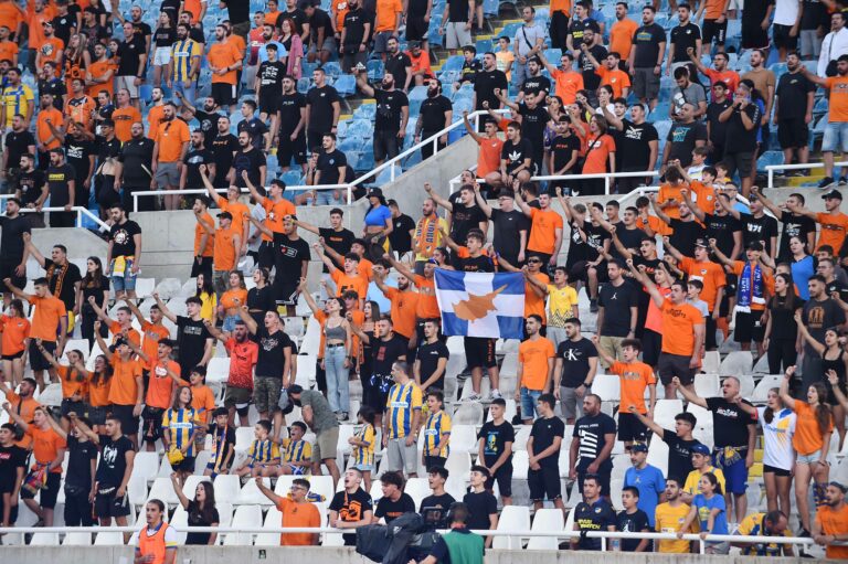 Περιμένουν 10 χιλιάδες με τη Βοιβοντίνα…