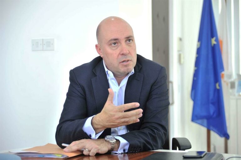 ΠΑΜΠΟΡΙΔΗΣ:  «Πρόσω ολοταχώς για νέα πολιτική πλατφόρμα»