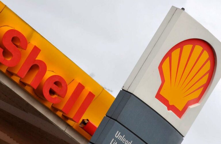 Shell και Total πωλούν φυσικό αέριο της Ρωσίας – Καταγγελίες ουκρανικής ΜΚΟ
