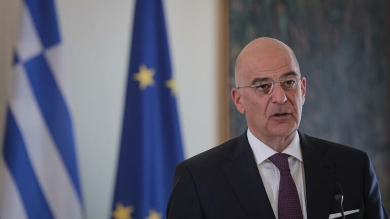 Στην Κύπρο ο Έλληνας Υπουργός Άμυνας