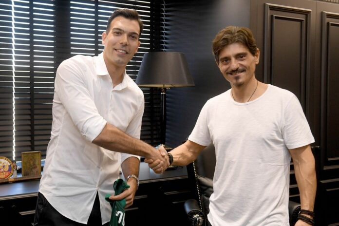 sloukas giannakopoulos