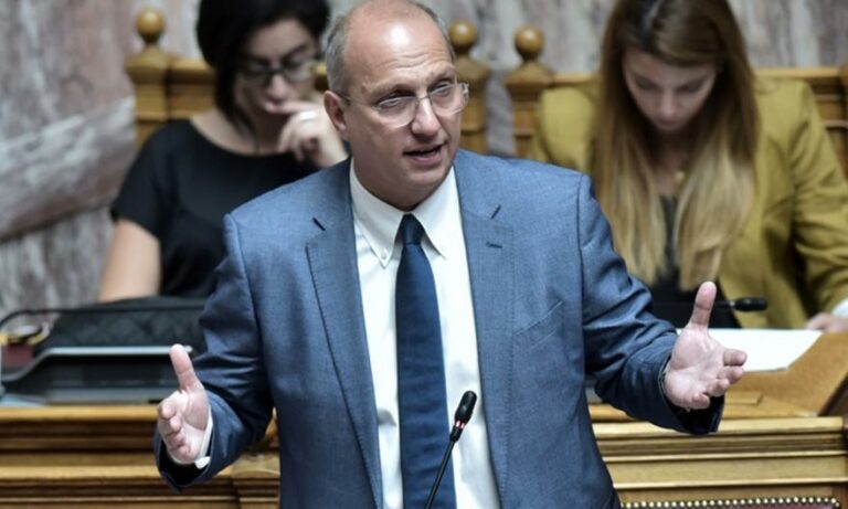 Απομακρύνονται επτά αξιωματικοί της ΕΛΑΣ – Τι αναφέρει ο υπουργός για την πορεία των Κροατών