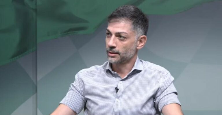 «Δεν θα κριθεί ο πρωταθλητής από την 15η αγωνιστική, είχαμε δύο πέναλτι ενώ δεν δόθηκε κόκκινη στην Καρμιώτισσα»!