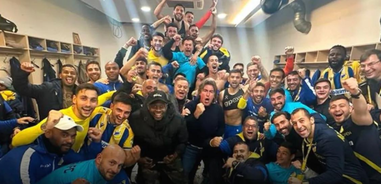 ΣΑ ΠΙΝΤΟ: «Περήφανος για όσα πετύχαμε παρά τις αντιξοότητες, σίγουρος για την επιτυχία το 2024» (ΦΩΤΟ)
