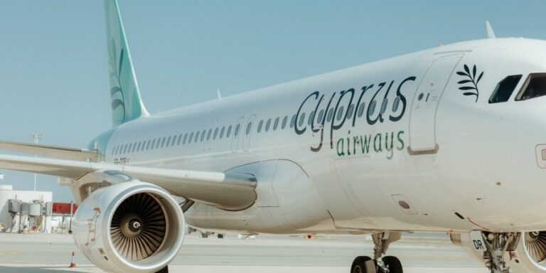 Aegean και Cyprus Airways υπέγραψαν συμφωνία μίσθωσης αεροσκαφών