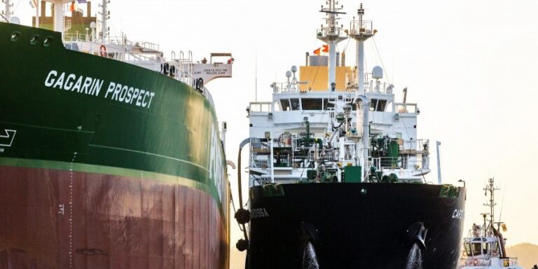 Τα δεξαμενόπλοια της Shell δεν θα περνούν πλέον από την Ερυθρά Θάλασσα