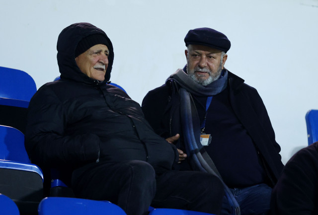 ΔΕΝ ΑΡΕΣΕ…