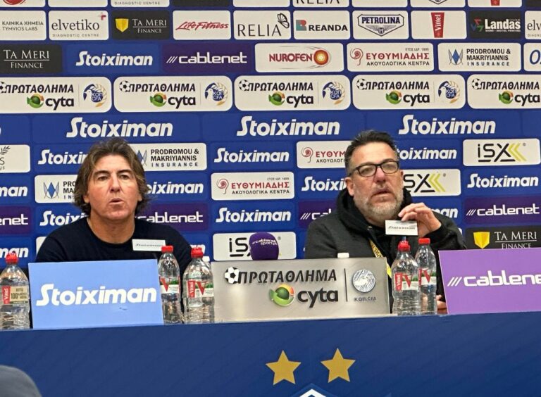 ΣΑ ΠΙΝΤΟ: «Είπα στους παίκτες ότι… πρέπει να νικήσουμε ή να νικήσουμε» (ΒΙΝΤΕΟ)