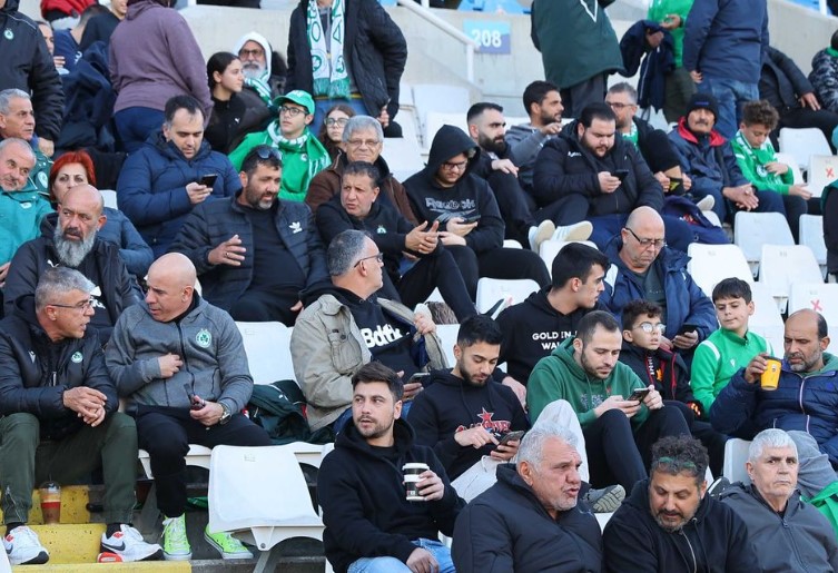 ΟΜΟΝΟΙΑ για τον ΚΟΣΜΟ: «Για πάντα στο δικό σου το πλευρό»