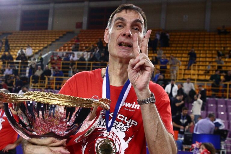 Ο… νέος Ολυμπιακός με την αλάνθαστη συνταγή Μπαρτζώκα!