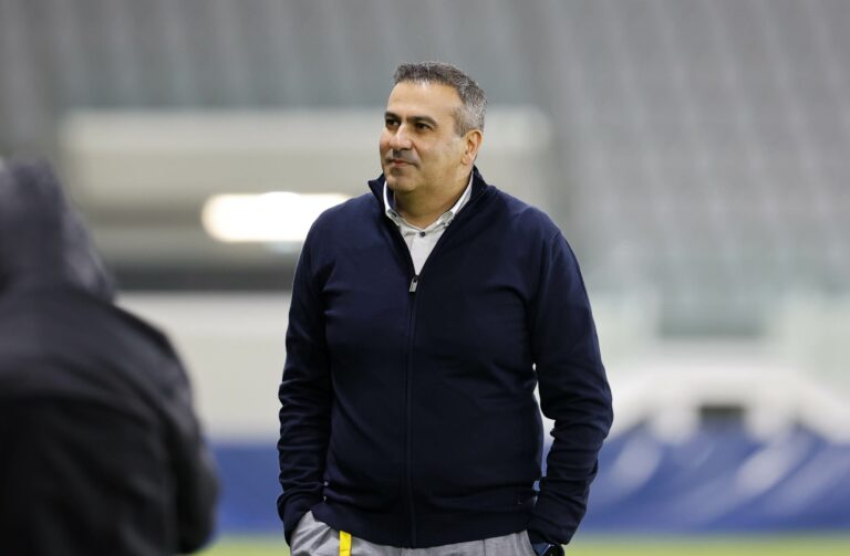 «Οι ευνοϊκές συνθήκες στην ΑΕΛ και η ατάκα για το περιστατικό Ντε Λούκας-Πέρετζ»!