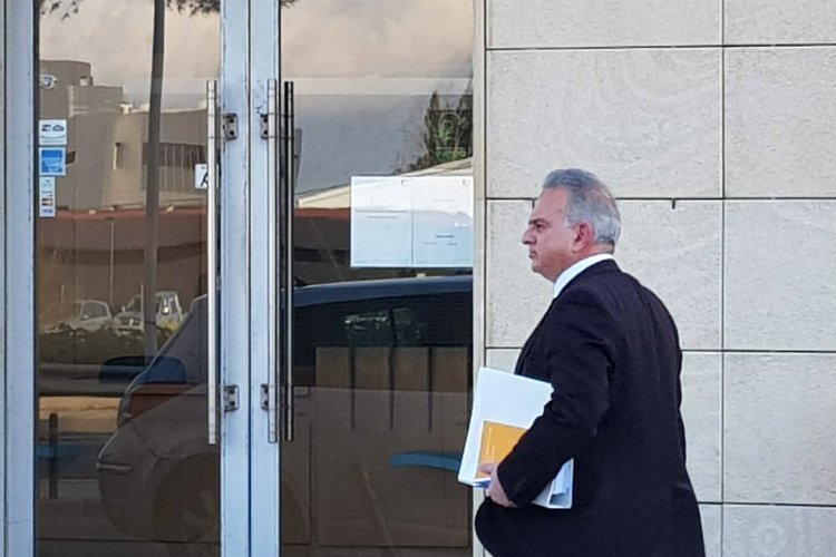 ΕΚΡΗΞΕΙΣ…
