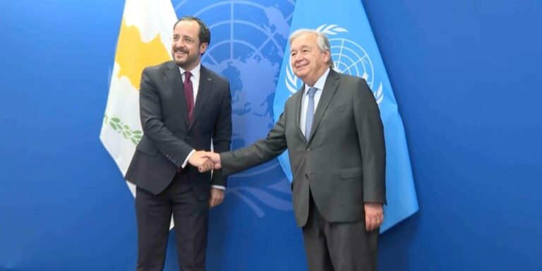 Είδε Γκουτέρες ο ΠτΔ: Επανέλαβαν προσήλωση για επανέναρξη διαπραγματεύσεων
