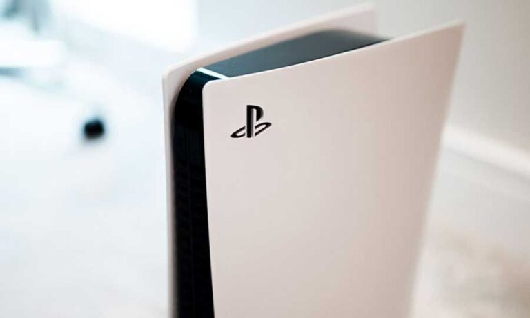 Sony: Απολύει 900 εργαζόμενους από το τμήμα PlayStation