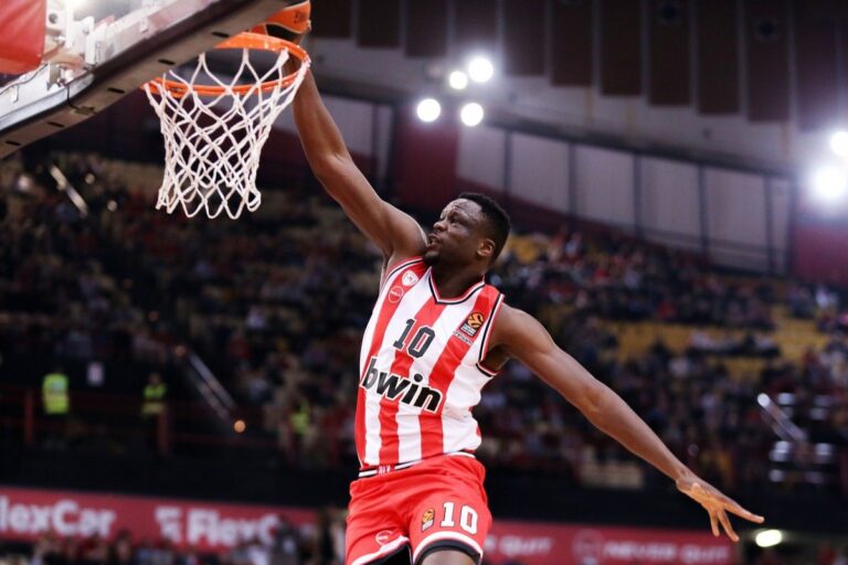 Η βαθμολογία της EuroLeague: Ο Ολυμπιακός καταδιώκει την τετράδα και περιμένει για να αρπάξει μία ευκαιρία!