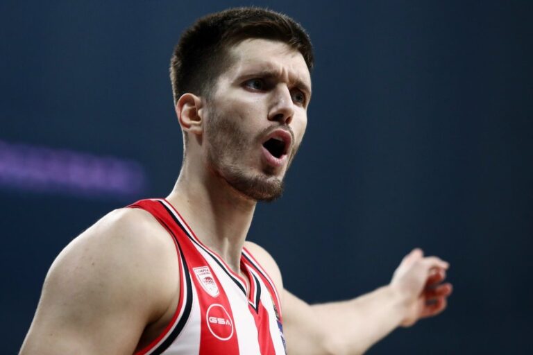 Η πρώτη διάγνωση για τον Φιλίπ Πετρούσεβ στον Ολυμπιακό!