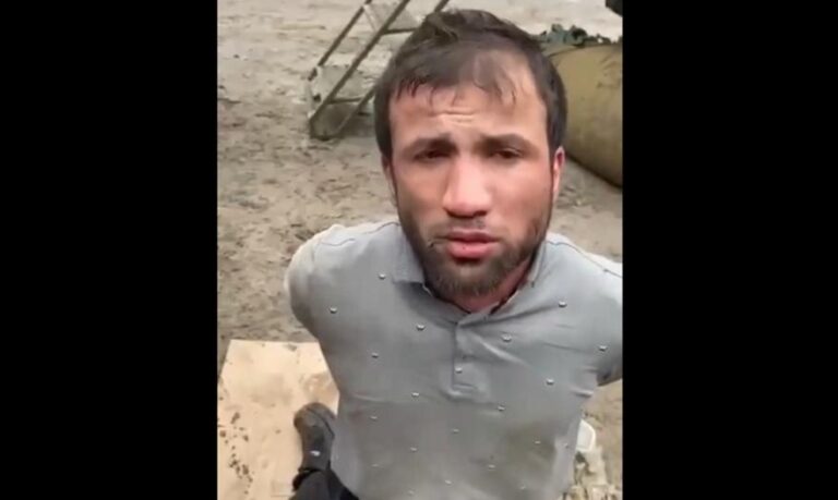 Σοκαριστικό βίντεο με την ανάκριση ενός υπόπτου από τους Ρώσους – «Μου έταξαν 5.000 ευρώ»