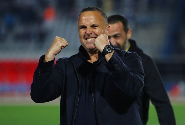 ΑΥΤΟ ΘΕΛΕΙ…
