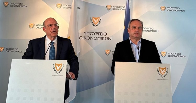 Επιστολή Στεφάνου σε Κεραυνό για πράσινη φορολογία-Ζητά ξανά αναβολή της επιβολής της