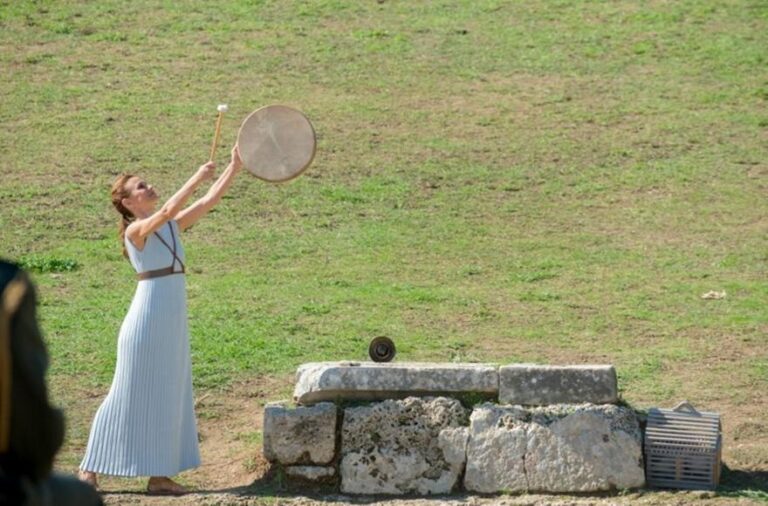 Παρίσι 2024: Στις 16 Απριλίου η τελετή αφής της Ολυμπιακής Φλόγας!