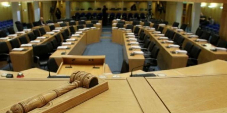 Η Βουλή ενέκρινε ψήφισμα για κατάπαυση του πυρός στη Γάζα