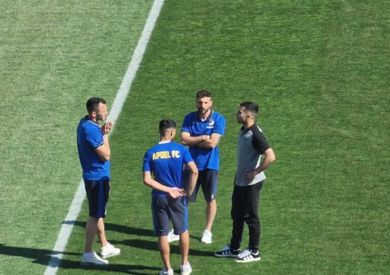 ΠΑΦΟΣ FC-ΑΠΟΕΛ: Πηγαδάκι οι Κύπριοι… (ΦΩΤΟ BALLA)