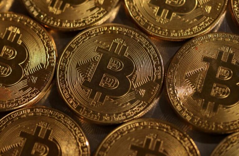 Ανακάμπτει το Bitcoin μετά το απότομο sell-off λόγω ιρανικής επίθεσης στο Ισραήλ…