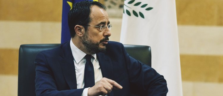 Η πρώτη αντίδραση του Προέδρου για την απόφαση για Θανάση-Δεν αποκλείει ανακριτές με έγκριση Υπουργικού