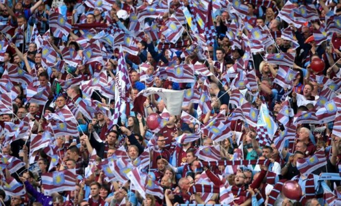 villa-fans_211017