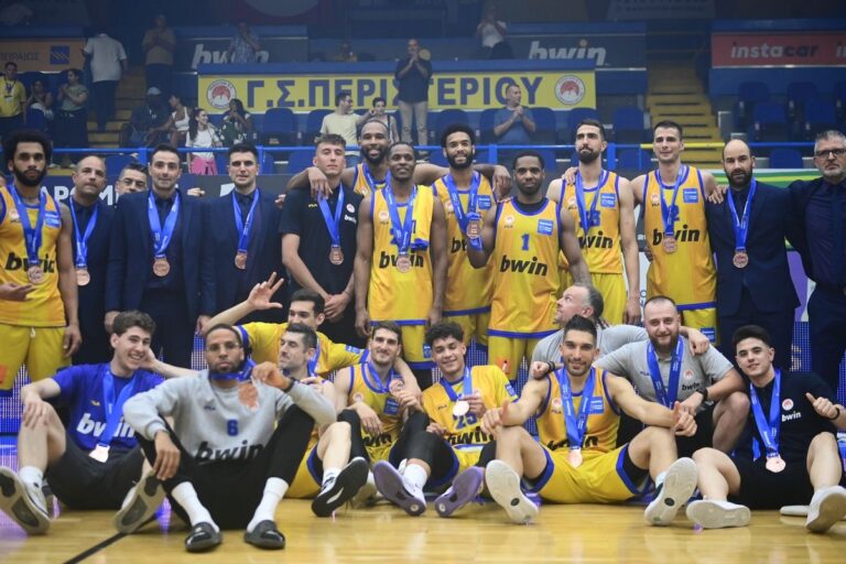 Περιστέρι bwin – Άρης 75-71: Ηχηρή νίκη, τρίτη θέση και θετικό φινάλε στη Stoiximan Basket League