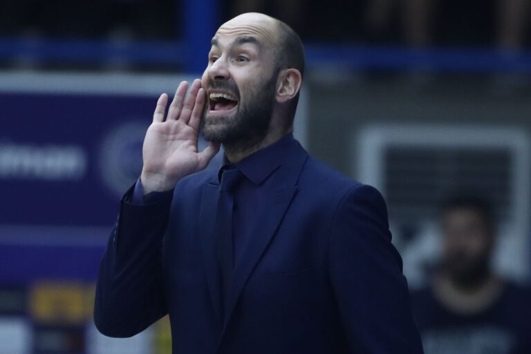 Αποχωρεί από το Περιστέρι ο Σπανούλης!