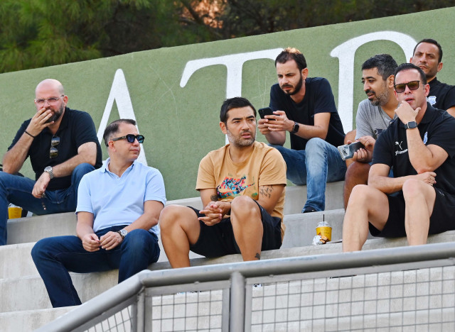 ΕΚΕΙ Ο ΚΙΡΖΗΣ…