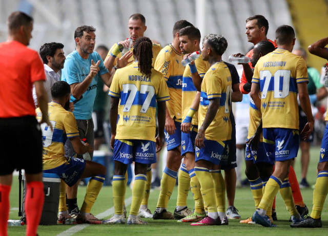 ΑΠΟΕΛ 0-0 ΣΛΟΒΑΝ: Όταν δεν σκοράρεις…δεν προκρίνεσαι! (ΦΩΤΟΣ)