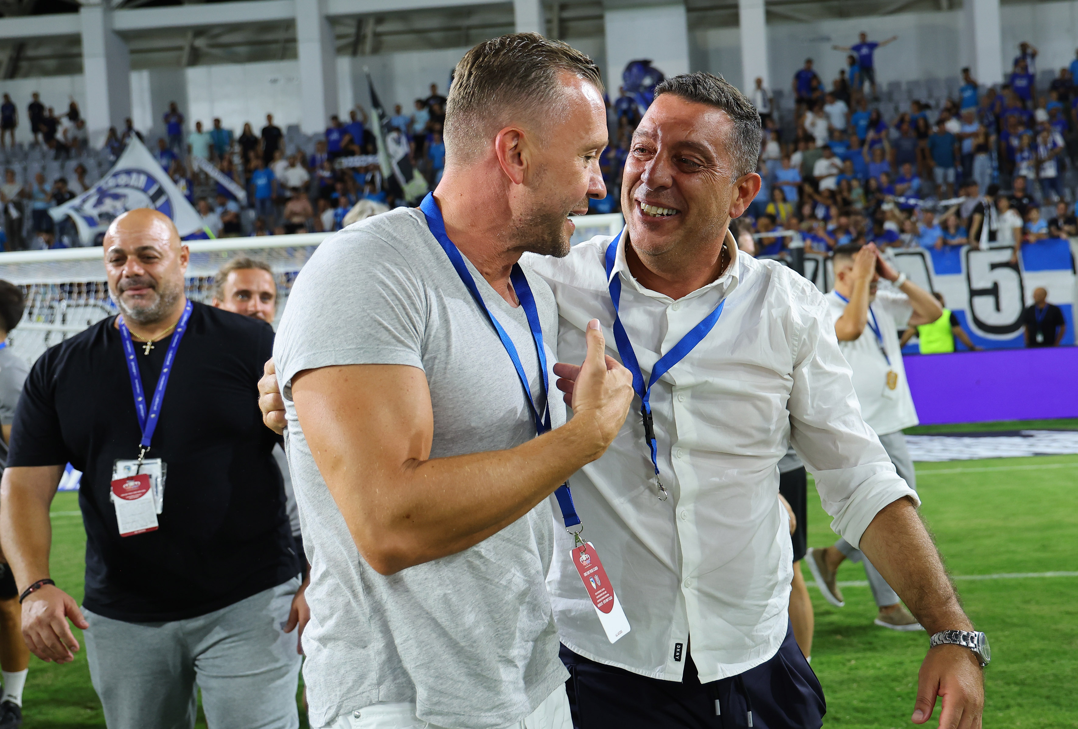 ΞΕΣΠΑΣΜΑ…