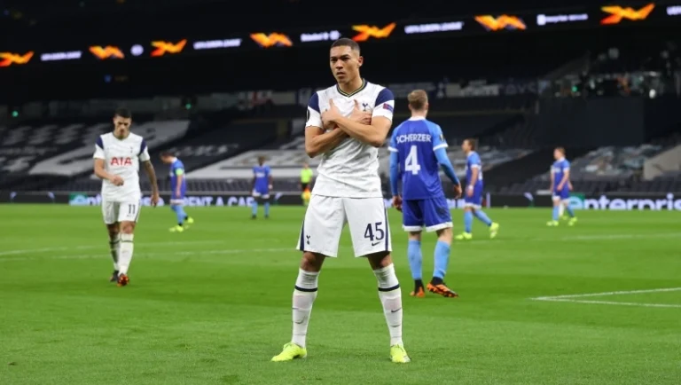 Προτάθηκε (και) στην AEK ο Βινίσιους
