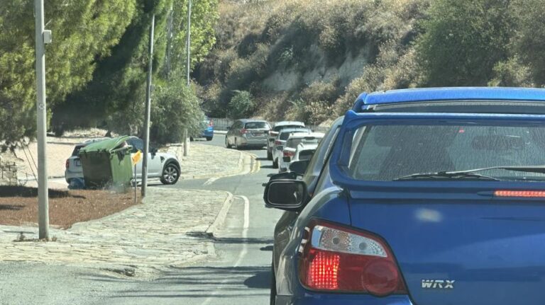 Πυκνή τροχαία κίνηση στον δρόμο Λεμεσού – Πλατρών…
