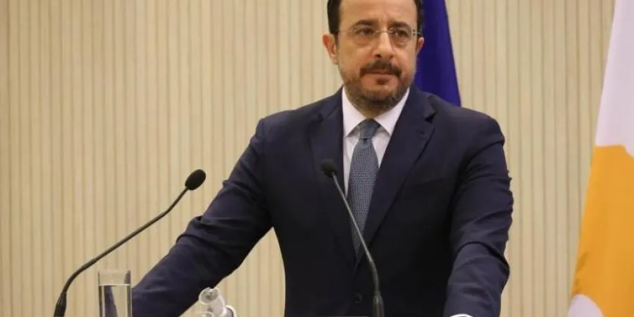Πάει Κρήτη ο ΠτΔ – Θα παραστεί στο πολιτικό μνημόσυνο του Μίκη Θεοδωράκη