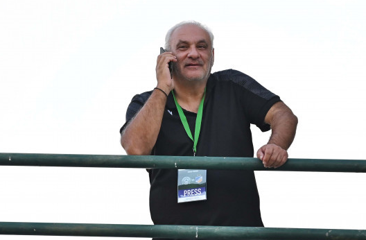ΣΤΟ ΚΑΘΗΚΟΝ…