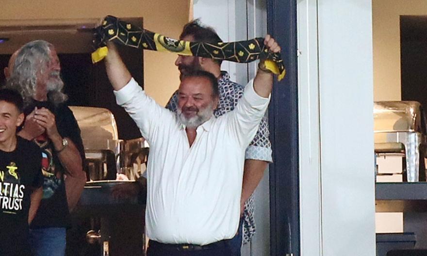 Οι ξέφρενοι πανηγυρισμοί στο γκολ του Πιερό και η αποθέωση στον Ηλιόπουλο…