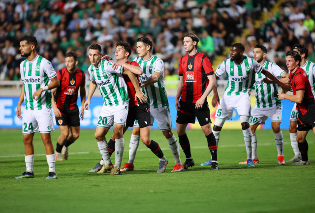 omonoia vikingur