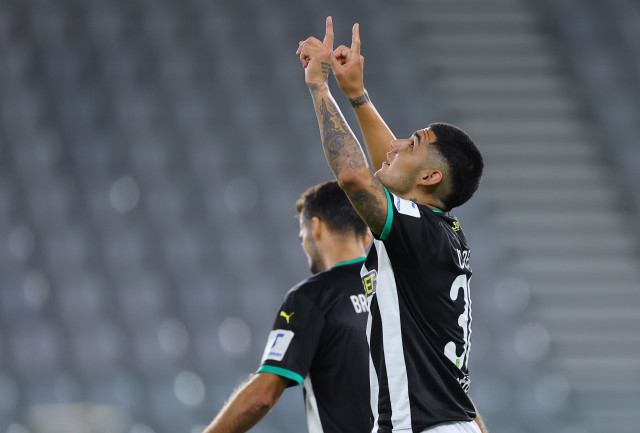 aek cambrera kamprera cabrera kabrera