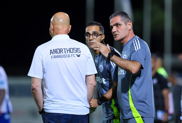 ΒΛΕΠΟΥΝ ΟΜΟΝΟΙΑ… | Balla.com.cy