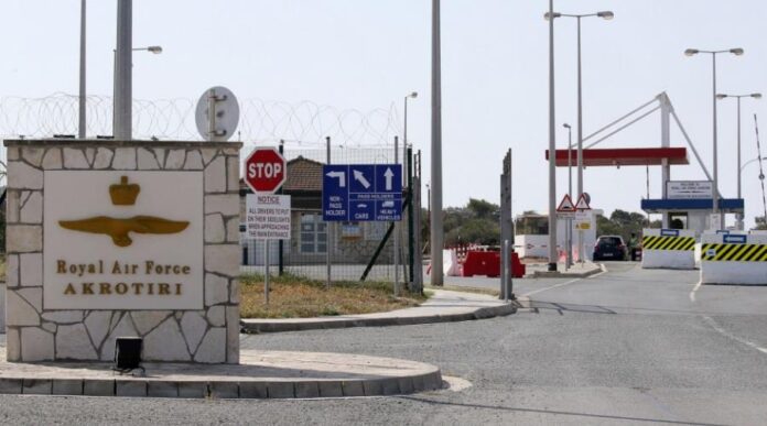 Απαντούν για τη διαμαρτυρία των κατοίκων οι Βρετανικές Βάσεις για τις ...